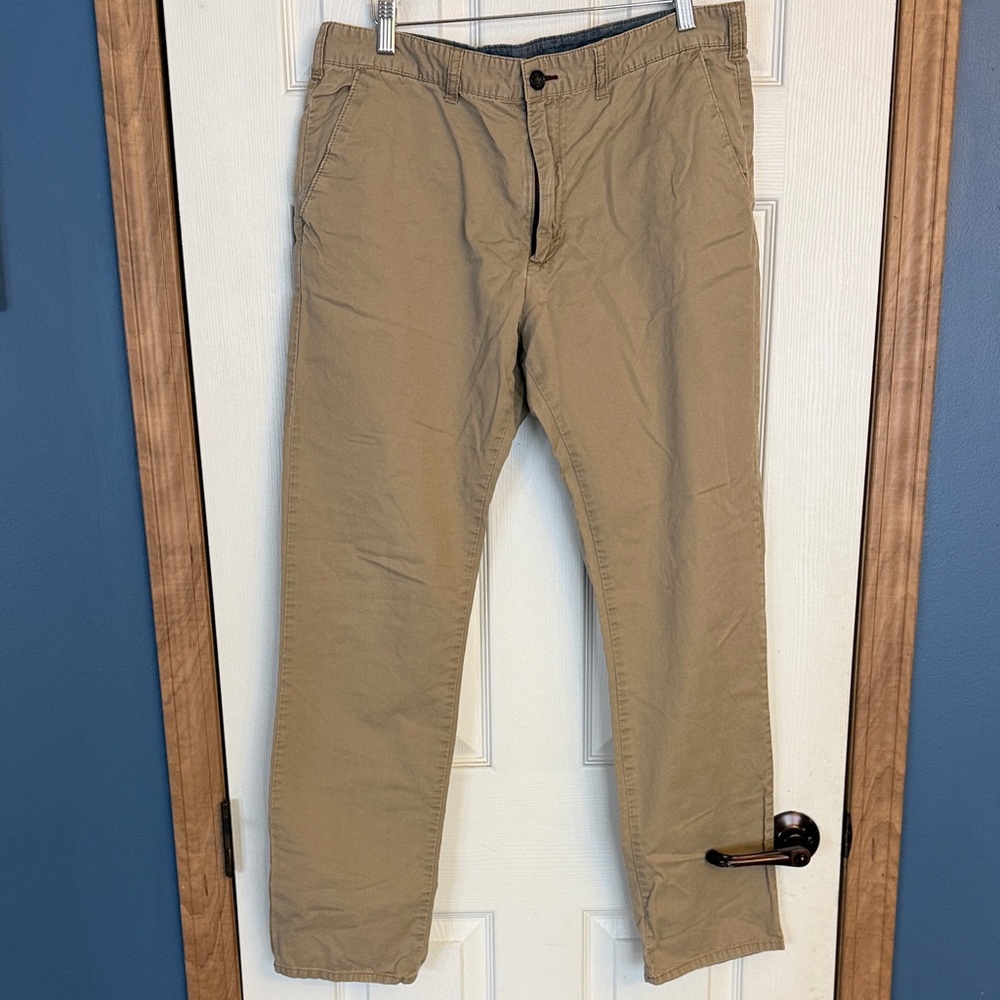 Bullhead Men's Khaki Chinos